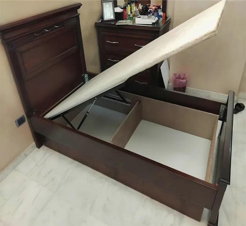 دولاب غرفة نوم وأعمال نجارة مصمَّمة خصيصًا من تنفيذ يموت